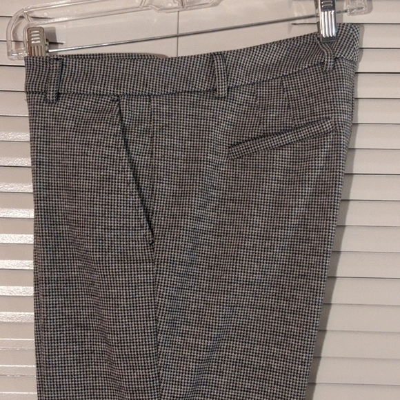 Jones NY plaid slacks, size 6 - Picture 2 of 4